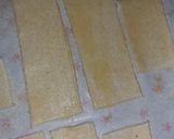 Foto del paso 3 de la receta: Forma con la masa hojaldre