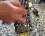 Foto del paso 1 de la receta: Tortilla de patatas (con las patatas al microondas)