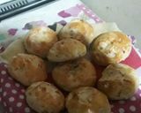 Foto del paso 3 de la receta: Pancitos saborizados de cebolla🍞
