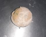 A picture of step 4 of Missi roti.