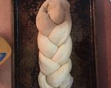 A picture of step 13 of Franks Heavenly Braided Bread.