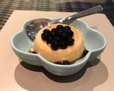 A picture of step 7 of Bubble Tea Panna Cotta.