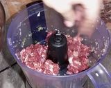 A picture of step 2 of Meatballs (make & store) 🧆.