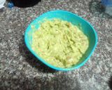 Foto del paso 2 de la receta: Bolitas de maduro con queso y ensalada de aguacate
