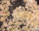 Foto del passaggio 1 della ricetta Gnocchi de pan di famiglia