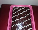 Foto langkah ke 7 dari resep Brownies Kukus Hemat.