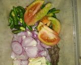 Foto langkah ke 3 dari resep Ikan Asin Cabai Hijau.