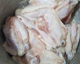 รูปขั้นตอนการทำที่ 1 ของ ปีกไก่ซอสแดง