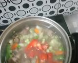 Foto langkah ke 5 dari resep Sayur Sop Daging Sapi Ala Mami.