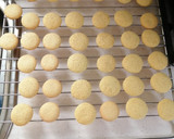 Foto del paso 5 de la receta: Alfajores de maicena y dulce de leche