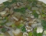 Foto langkah ke 4 dari resep Sup Ayam Hainan.