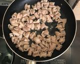 Hình bước làm 4 của món Lòng già xào dưa (hết mùi, ngon)