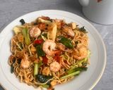 Foto langkah ke 10 dari resep Mie Goreng ala Brunei Darussalam.