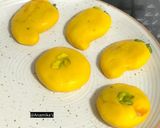 A picture of step 10 of Aam Sandesh Kolkata Style Norom Paak.