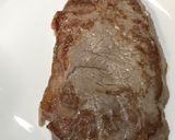 Foto langkah ke 5 dari resep Beef Steak with Mushroom Sauce.