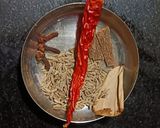 A picture of step 1 of Phool Gobhi Dalna Subji.
