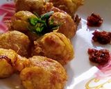 A picture of step 10 of Potato balls.