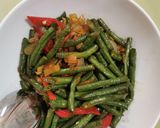Foto langkah ke 4 dari resep Kacang Panjang Saus Tiram Kecap.