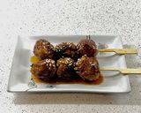 A picture of step 7 of Tsukune (Japanese style turkey meatballs).