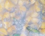 A picture of step 6 of Mazaydaaar Aloo Karahi.