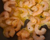Foto del paso 4 de la receta: Bowl de quinoa y camarones