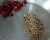 A picture of step 4 of Imli ki khatti methi chutney.