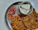 A picture of step 7 of Aloo paratha.
