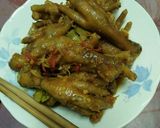 Foto langkah ke 3 dari resep Ceker ayam pedas.