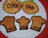 A picture of step 4 of Cookpad Logo Pancakes.