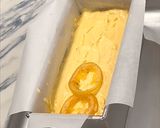 A picture of step 14 of Lemon curd pound cake.