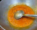 A picture of step 4 of Tomato gaazer (reddish)(beetroot)ka shorba.