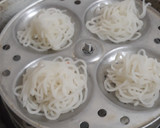 A picture of step 4 of String hoppers.