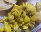 A picture of step 4 of Gobhi aloo.