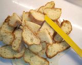 Foto del passaggio 1 della ricetta Pizzette di Pane