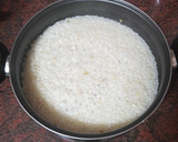 Foto del paso 6 de la receta: Contramuslo de pollo en salsa rubia con arroz blanco