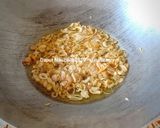 Foto langkah ke 2 dari resep Bawang Goreng Renyah (Simple & Awet Kriuknya).