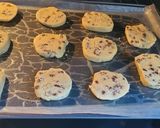 Foto del paso 4 de la receta: Galletas con chispa de chocolate