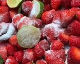 Une image de l'étape 4 de 🥄Confiture 🫙fraise 🍓 menthe🪴🍃.