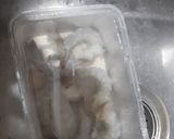 รูปขั้นตอนการทำที่ 1 ของ กุ้งแช่น้ำปลาเดินดง
