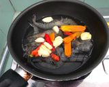 Foto langkah ke 2 dari resep Pindang Udang.