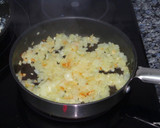Foto del paso 10 de la receta: Pimientos rellenos de bacalao con salsa de yogur griego