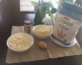 A picture of step 1 of Grandma Lela’s cheese pastry bites.