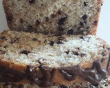 Foto del paso 4 de la receta: Budín de vainilla con chips de chocolate (sin manteca) 💕