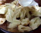 匠弄。南乳蓮藕炆豬肉 Braised pork belly with lotus root in Fermented Red Beancurd Sauce的食譜步驟12照片