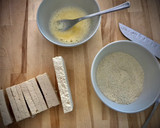 Foto del paso 3 de la receta: Fingers de tofu con dip de miel y tomate