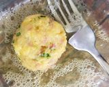 Foto langkah ke 3 dari resep Perkedel Kentang Kornet.