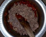 A picture of step 4 of Minced meat served with rice.