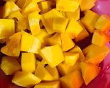 A picture of step 1 of Spicy pumpkin curry.