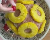 Foto del paso 3 de la receta: Pierna de cerdo ahumada con piña