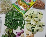 Foto langkah ke 1 dari resep Sayur Asem Bumbu Instan.